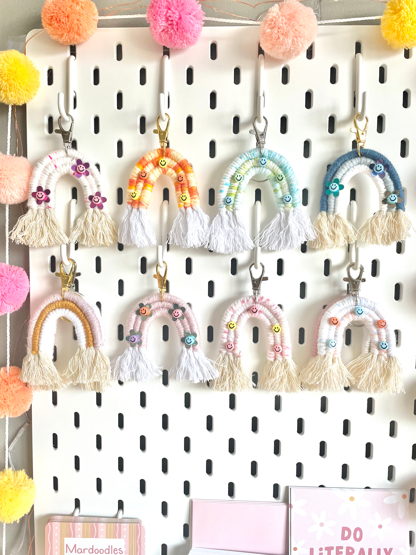 Smiling Daisies Rainbow Keychain