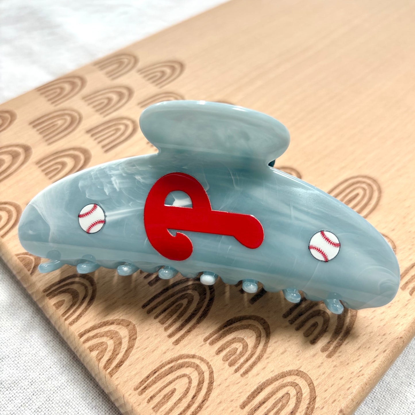 Baseball P Claw Clip