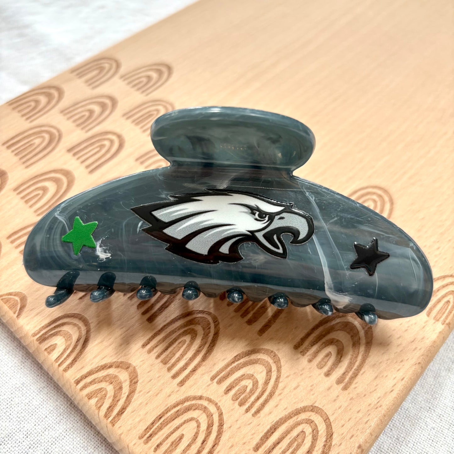 Eagle Claw Clip
